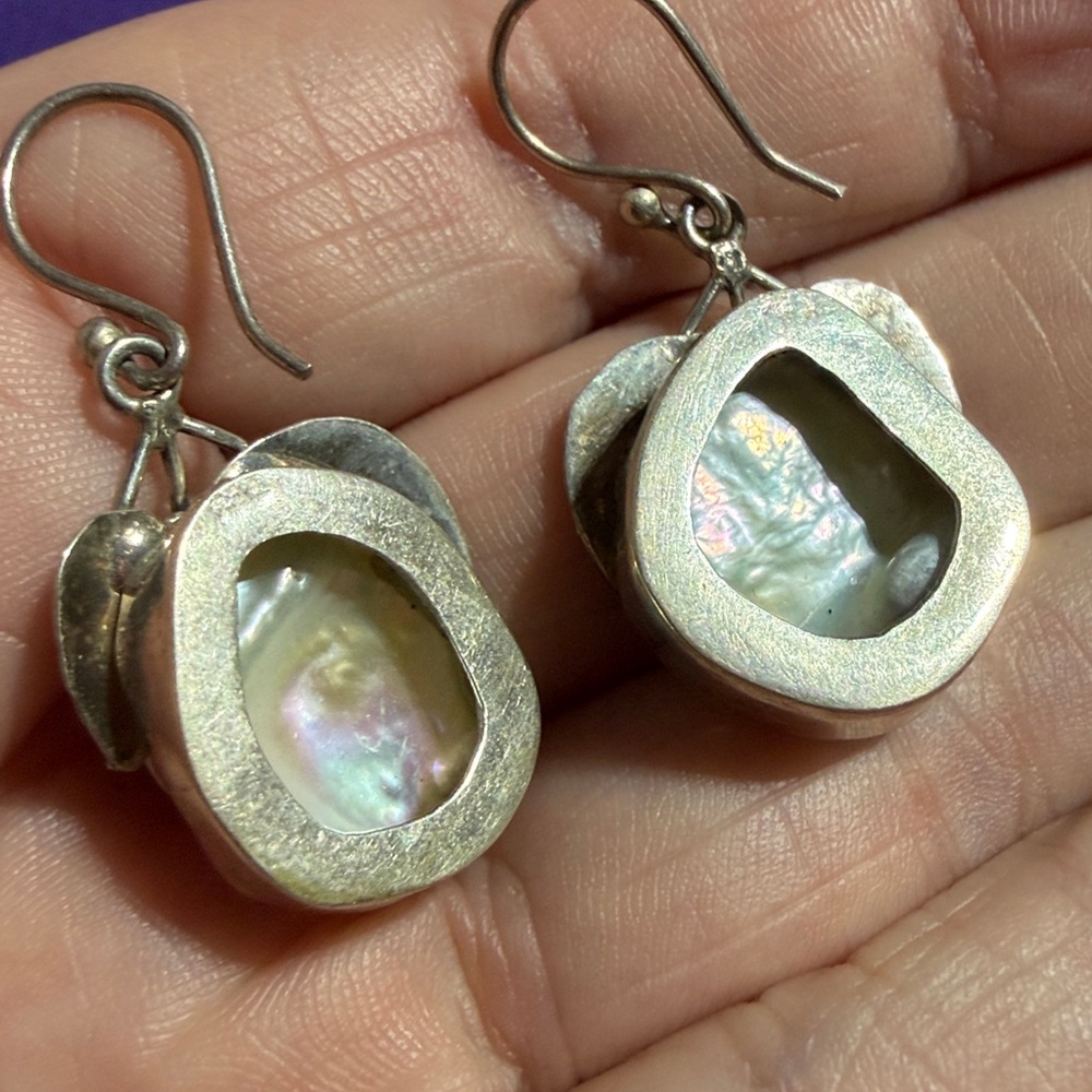 Sterling Silver Leaf Pearl Earrings (3) - Picture 2 of 8